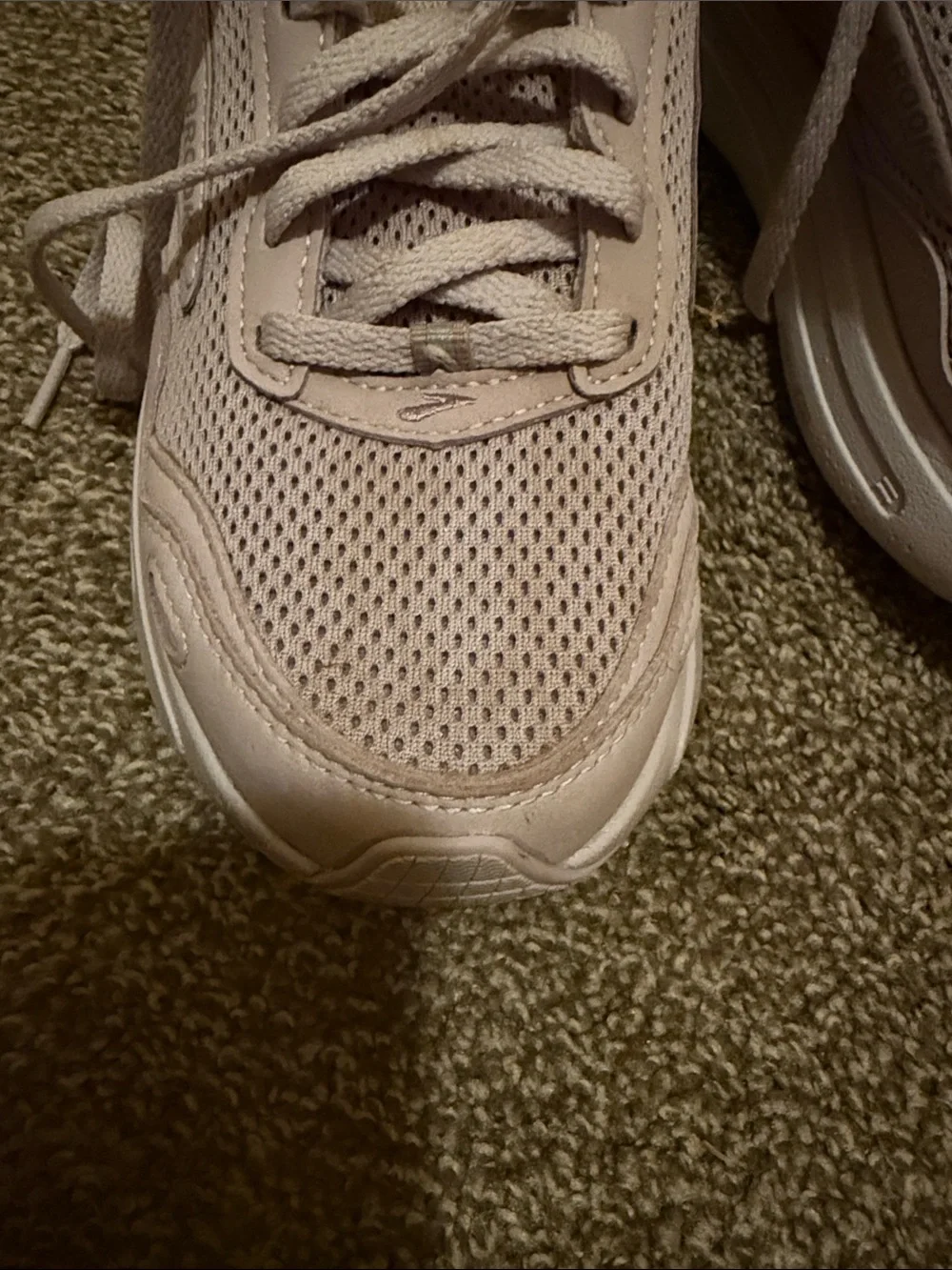 Brooks Ghost max